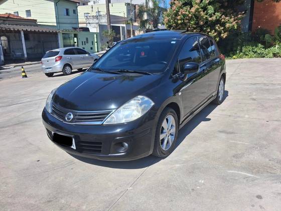 NISSAN TIIDA 1.8 SL 16V FLEX 4P AUTOMÁTICO NISSAN TIIDA 1.8 SL 16V FLEX 4P AUTOMÁTICO